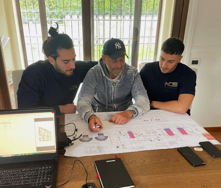 Il team NCS Impianti al lavoro
